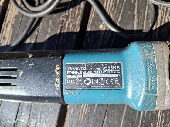 Makita 9555NB на запчасти