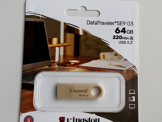Kingston DataTraveler SE9 G3 64GB USB 3.2 220MB/s , Gold