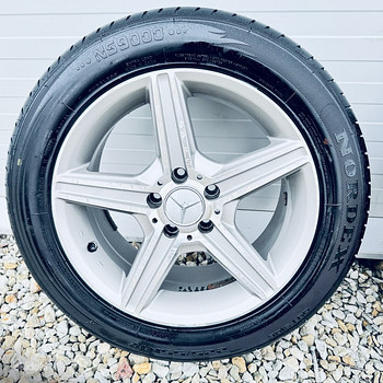 Диски Viano, Vito R17 5x112 ET 50 с шинами 225x55 4 шт.