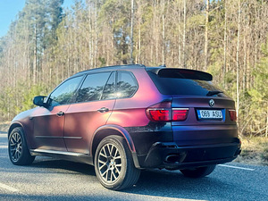 BMW X5 E70 (3 foto / 7)