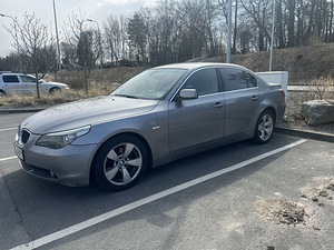 BMW 520, 2004 aasta, bensiin (1 foto / 10)