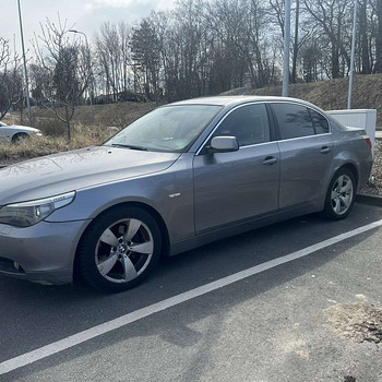 BMW 520, 2004 aasta, bensiin