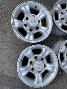 Valuveljed nissan 15” (terrano/patrol.) (3 foto / 4)