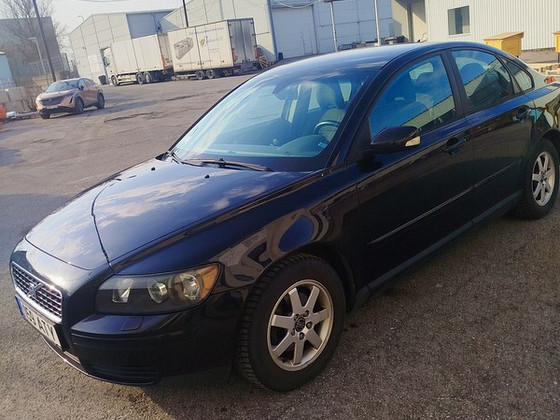 Volvo S40