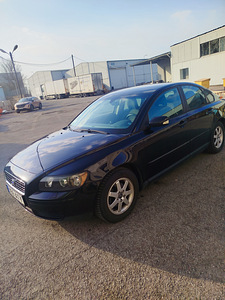 Volvo S40 (1 foto / 13)