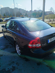 Volvo S40 (2 foto / 13)