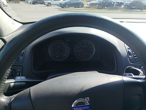 Volvo S40 (3 foto / 13)