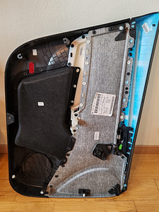 Skoda esiukse sisu (2 foto / 3)