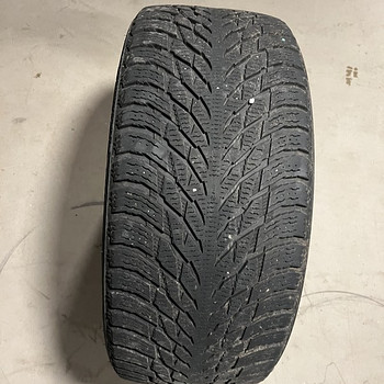 Nokian Hakkapeliitta R3 SUV 285/40/22
