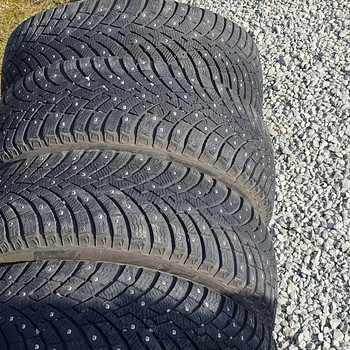 Pirelli zero ice 2