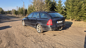 Mb w203 2.7cdi (2 foto / 5)