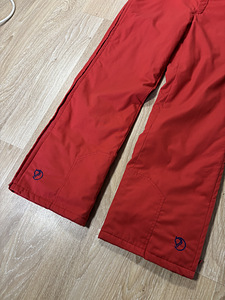 Винтажные женские зимние штаны Fjällräven (2 фото из 10)