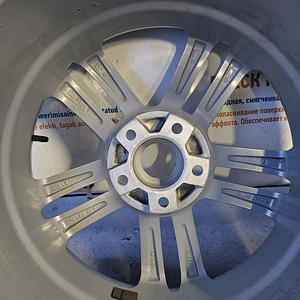 Диски 17 + Зимняя шина 215/55/ r17 112/5 audi,bmv (2 фото из 6)