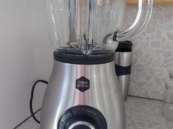 Jää ja smuutide blender