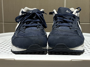 Nike AIR max IVO (1 foto / 4)
