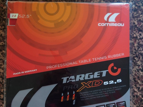 Накладка для настольного тенниса Cornilleau Target Pro XD52.