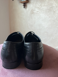 Meeste nahkkingad 42 Armani Collezioni, originaal (6 foto / 7)