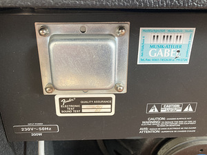 Fender 700 сделан в США (8 фото из 10)