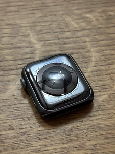 Apple Watch Series 5 44мм (2 фото из 2)