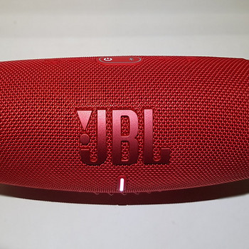 JBL bum-box