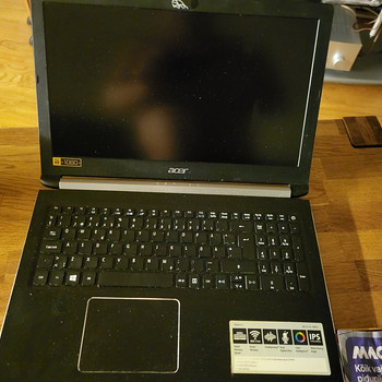 Acer Intel i5, 256Gb SSD, 6 Gb