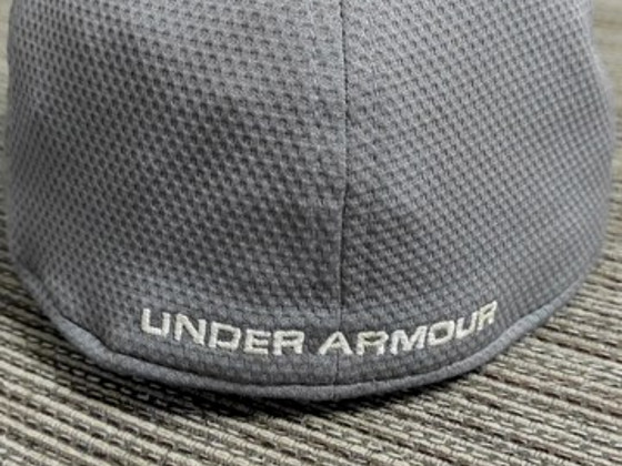 Nokamüts Under Armour L UA Classic Fit