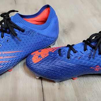 Jalgpalli putsad 42 New Balance Furon V6 Pro football boots