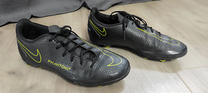Футбольные бутсы 37,5 Nike Phantom (2 фото из 4)