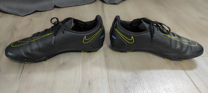 Футбольные бутсы 37,5 Nike Phantom (1 фото из 4)