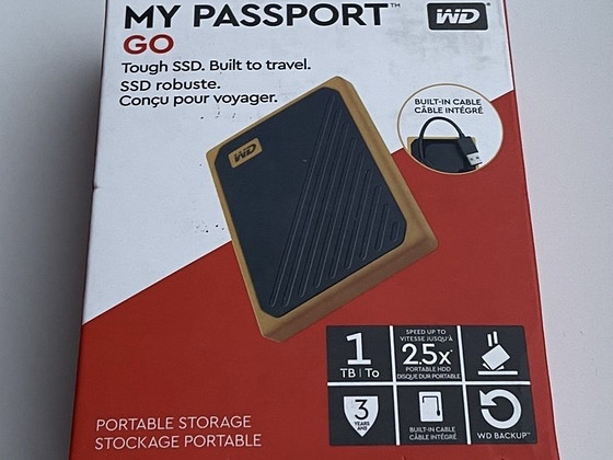 Western Digital My Passport Go 1TB SSD, USB 3.0 Yellow