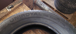 215/60R16 Uniroyal (7 foto / 7)