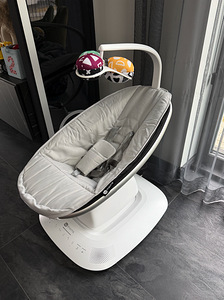 Elektriline kiik 4MOMS Mamaroo 5 Classic Grey (3 foto / 4)