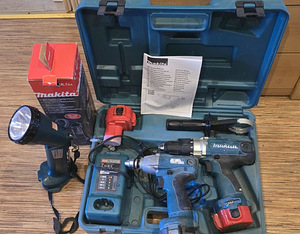 Makita (1 фото из 1)