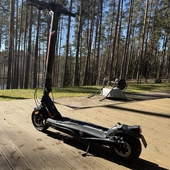 Elektritõukeratas Ducati Pro 3