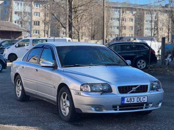 VOLVO S80