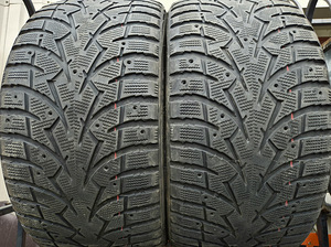 R20 Toyo M+S 275/35/20 - 2tk - paigaldus (1 фото из 1)