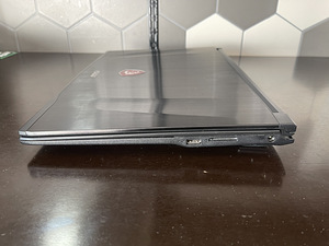 MSI GP62M 7RDX Leopard (6 фото из 8)