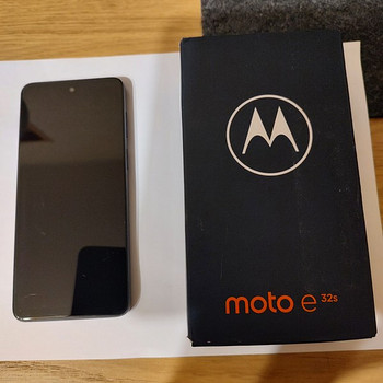 Motorola e32s 4/64