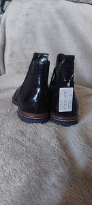 Продам обувь (2 фото из 2)