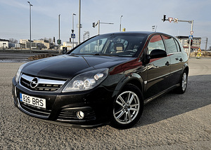 Opel Signum (1 foto / 14)