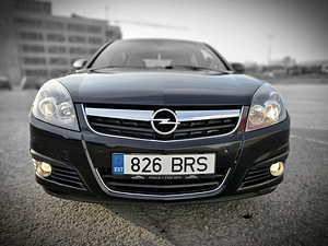 Opel Signum (5 foto / 14)