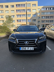 Lexus NX300h +LPG (10 фото из 11)
