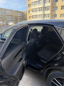 Lexus NX300h +LPG (7 фото из 11)