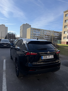 Lexus NX300h +LPG (11 фото из 11)