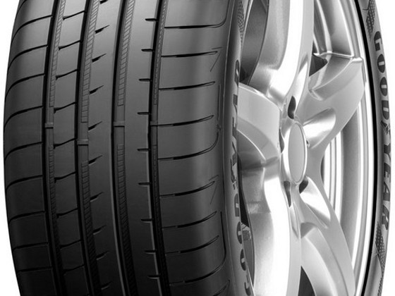 Б/у летние шины Goodyear 235/45 R18 98Y — 2 шт