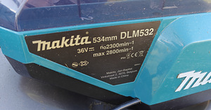 Аккумуляторная газонокосилка Makita DLM532 (2 фото из 2)
