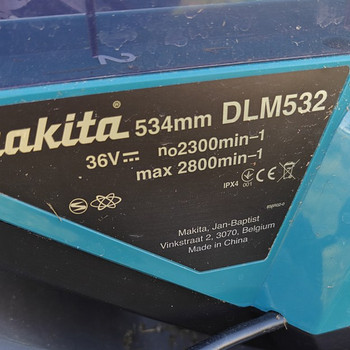 Makita DLM532 akumuruniiduk
