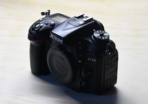 Nikon (1 foto / 10)