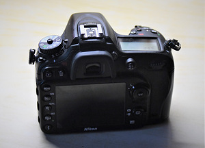 Nikon (6 foto / 10)