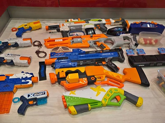 Püstolid Nerf ja X-Shot komplekt (10 blasterit+märklaud+++)